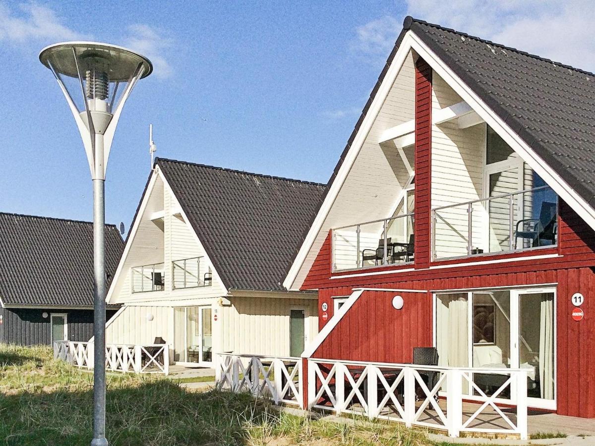 4 Person Holiday Home In Wendtorf Екстериор снимка